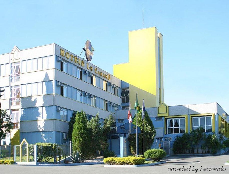 Le Canard จอยวิลล์ ภายนอก รูปภาพ